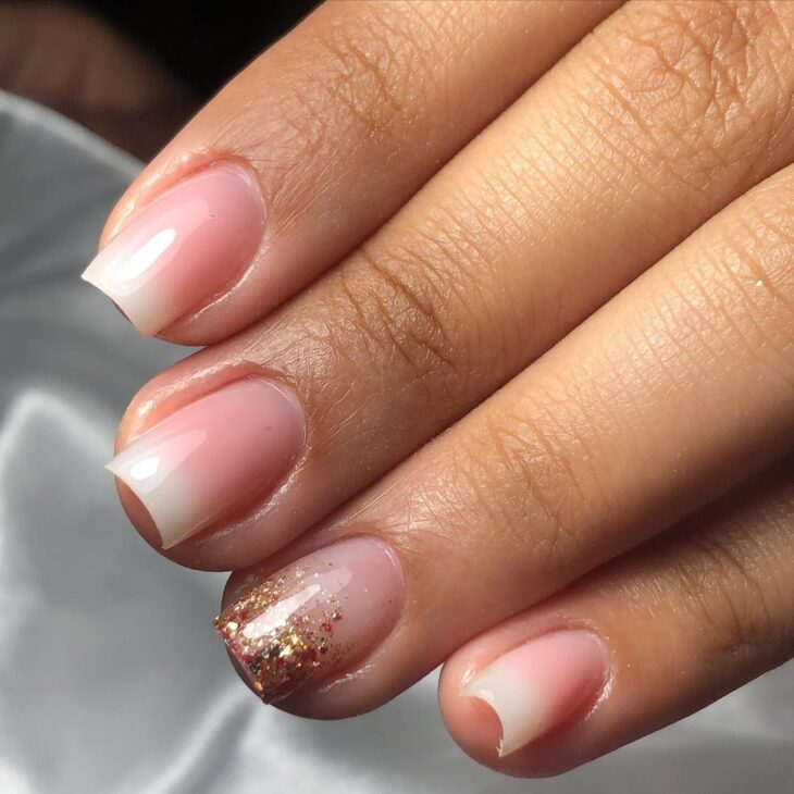 unhas encapsuladas delicadas 44