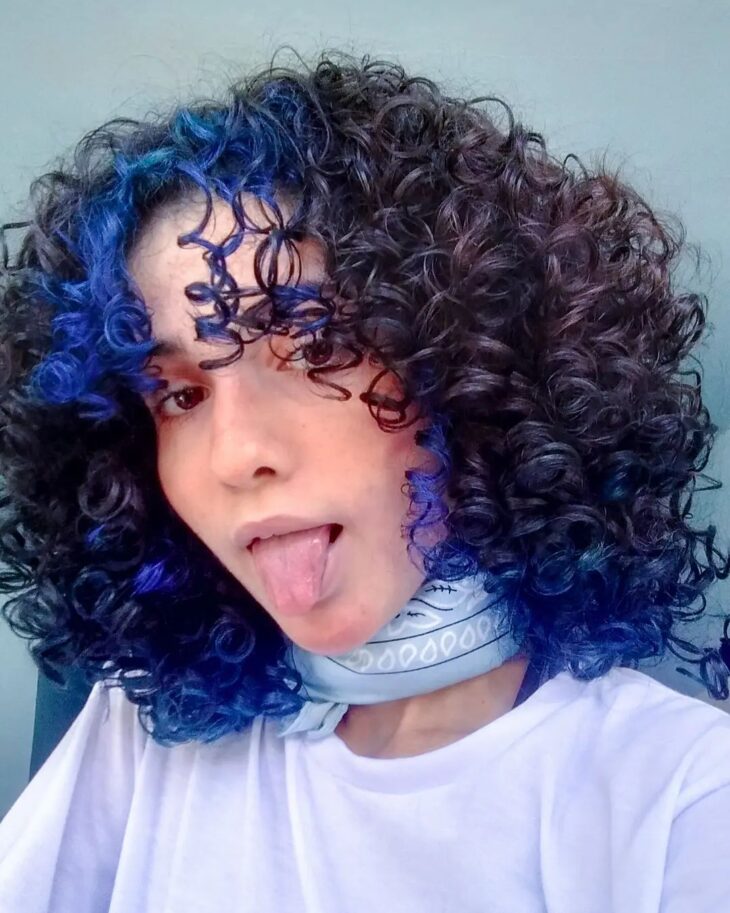 cabelo azul nas pontas 62