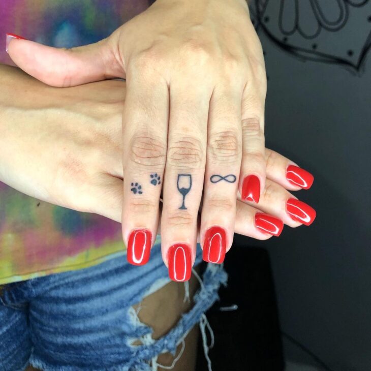 tatuagem na mão 21