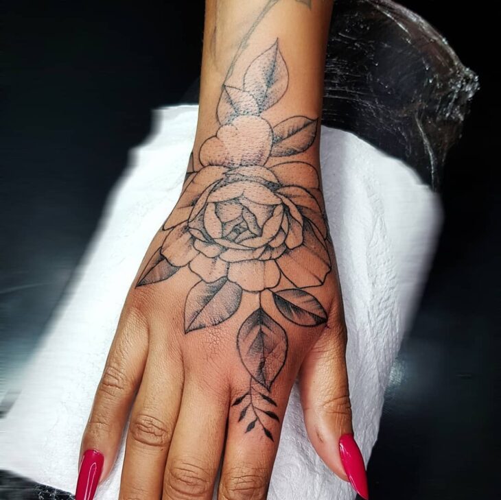 tatuagem na mão 29