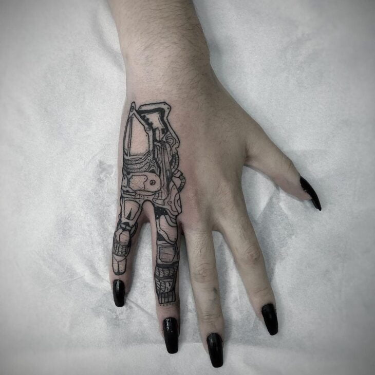 tatuagem na mão 31
