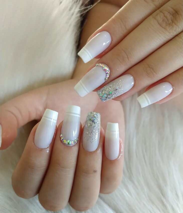 unhas claras decoradas 150