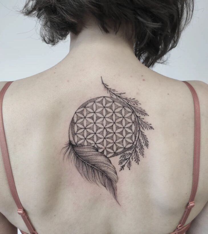 tatuagem de pena 135