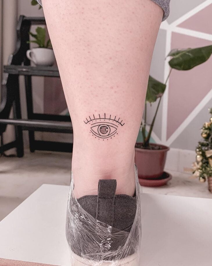 tatuagem de olho grego 81