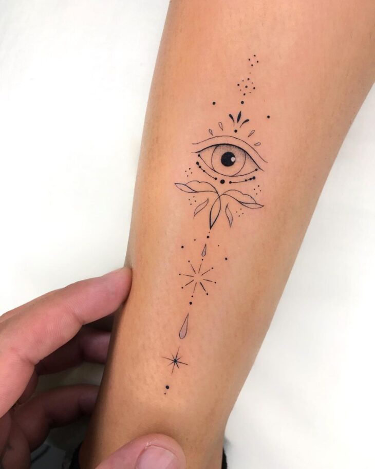 tatuagem de olho grego 89