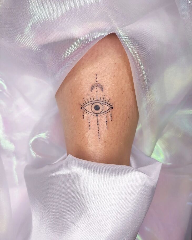 tatuagem de olho grego 28