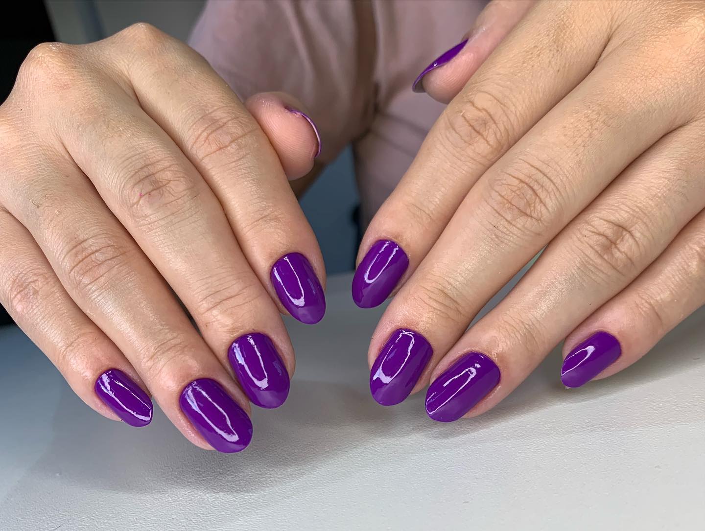 esmalte roxo 106