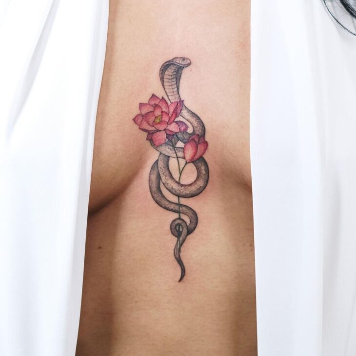 tatuagem de flor de lótus 38