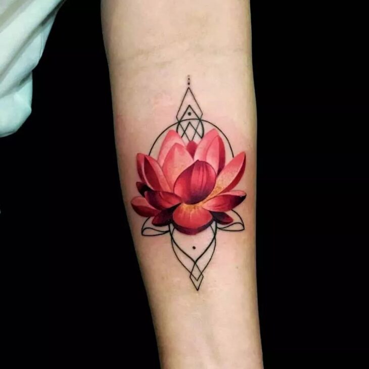 tatuagem de flor de lótus 8