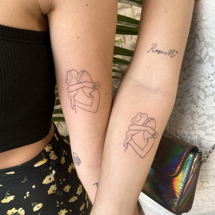 tatuagem de irmãs