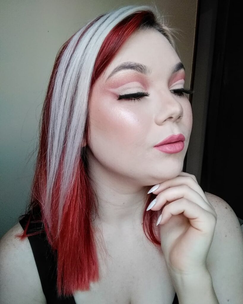 Mecha branca no cabelo: o que é, tutoriais e 40 inspirações