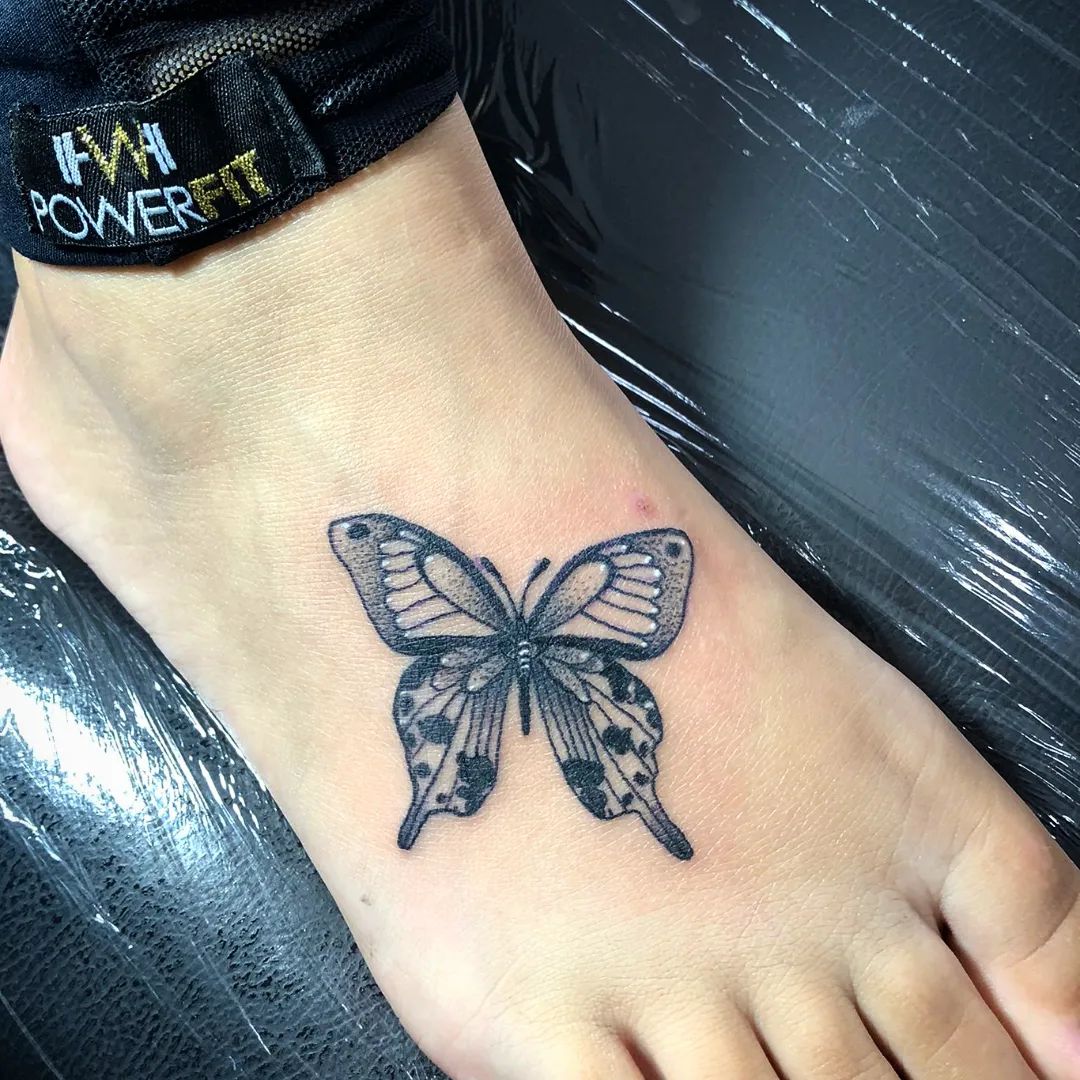 tatuagem no pé 183