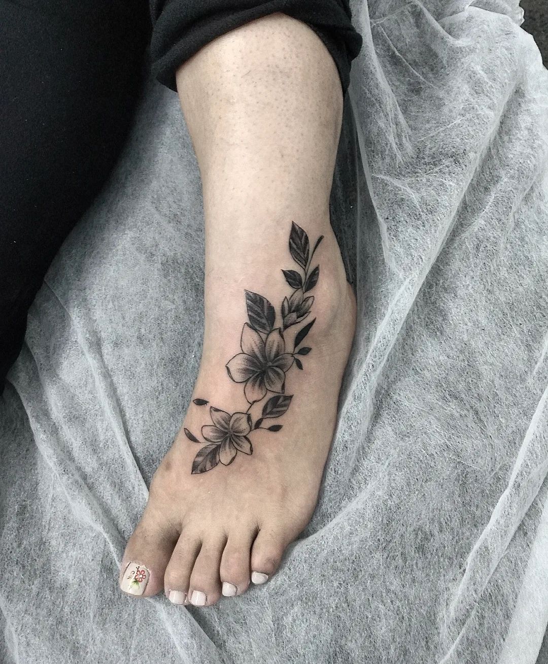 tatuagem no pé 93