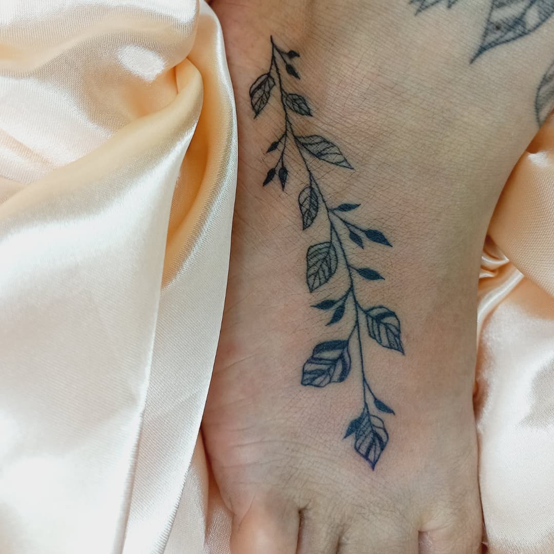 tatuagem no pé 101