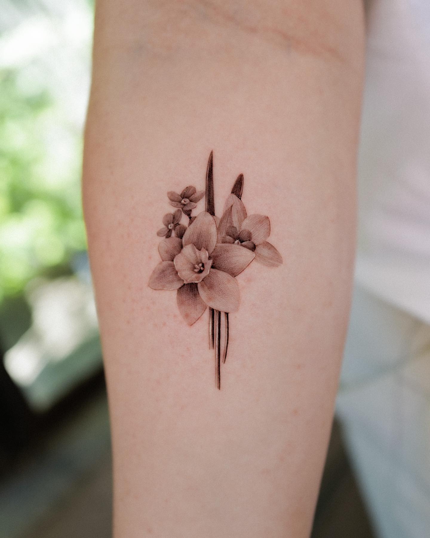 tatuagem feminina flores