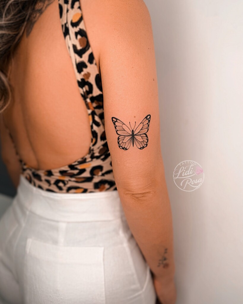 tatuagem feminina borboleta