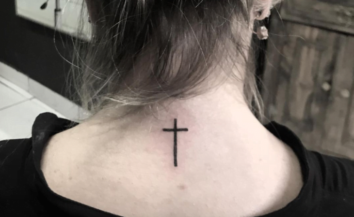 tatuagem de cruz 71