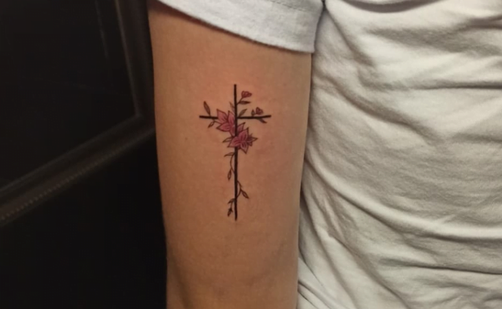 tatuagem de cruz 63