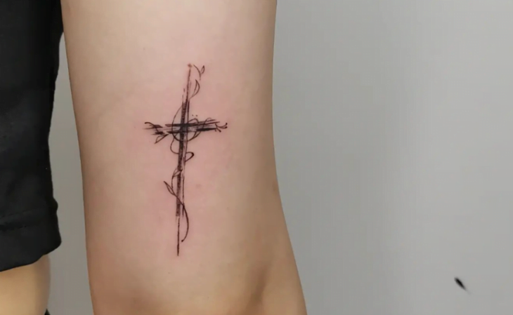 tatuagem de cruz 81