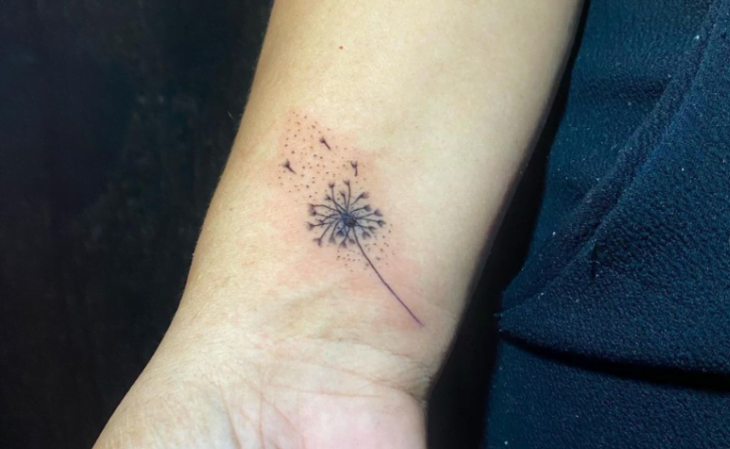 tatuagem feminina no braço 103