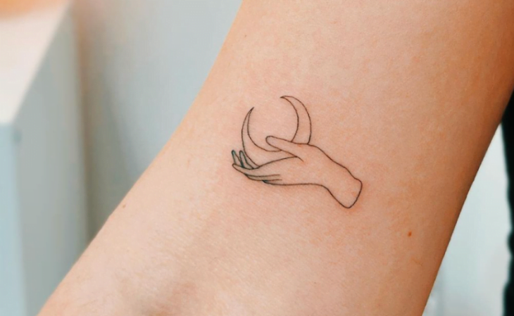 tatuagem feminina no braço 46