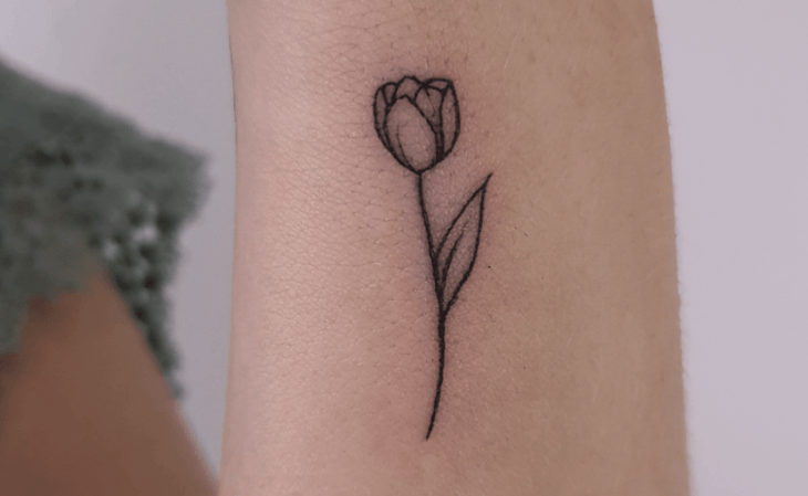 tatuagem feminina no braço 57