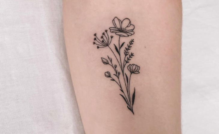 tatuagem feminina no braço 62