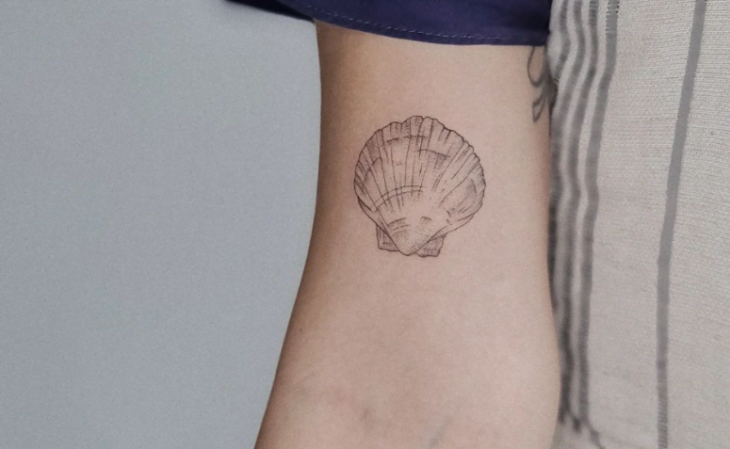 tatuagem feminina no braço 68