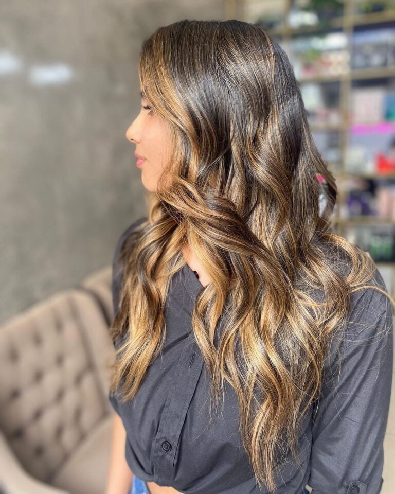Morena iluminada caramelo: o que é, 35 referências e dúvidas