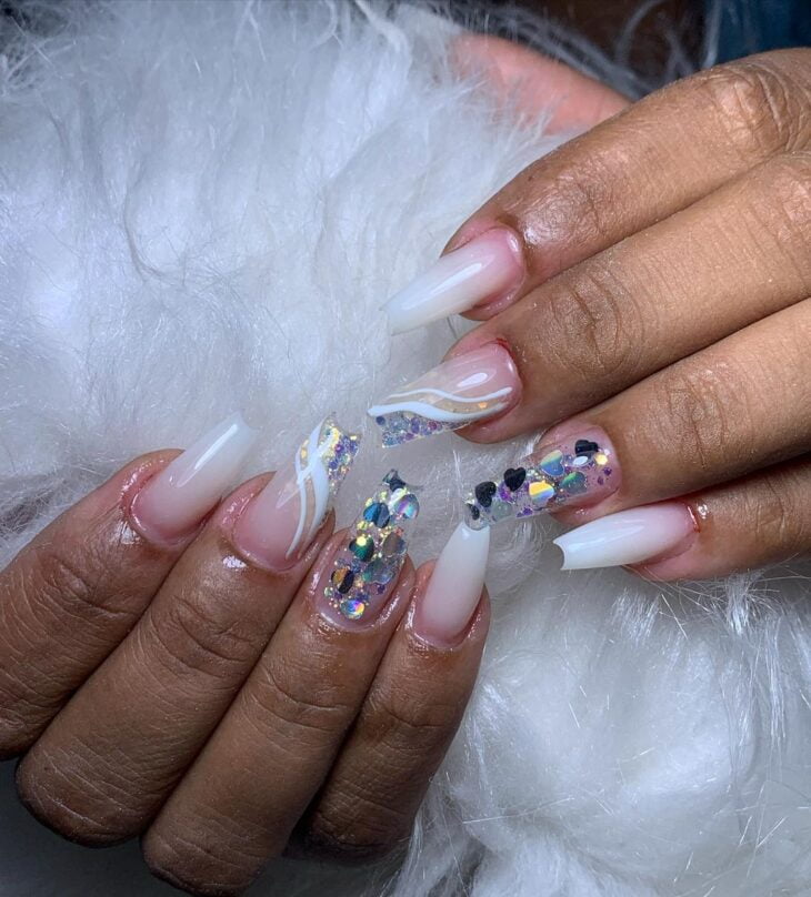 unhas de gel encapsuladas