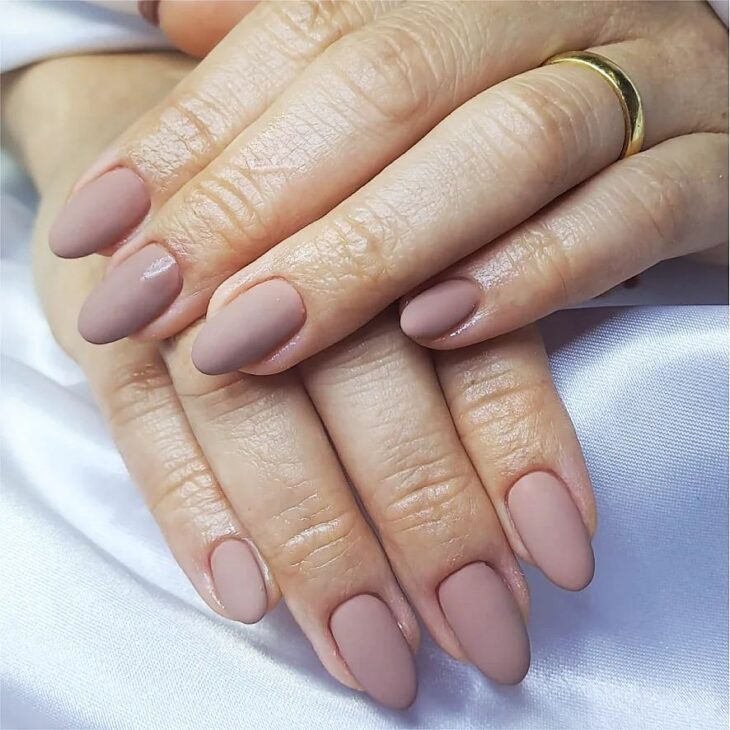 unhas nude 59