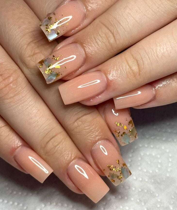 unhas nude 83