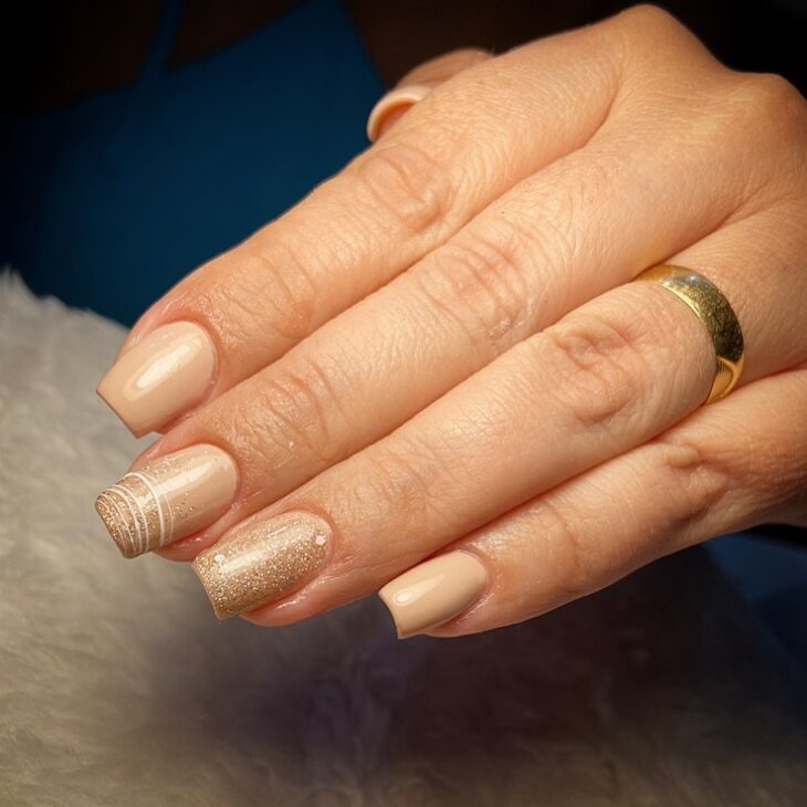 unhas nude 91