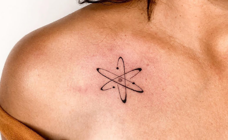 tatuagem feminina no braço 149