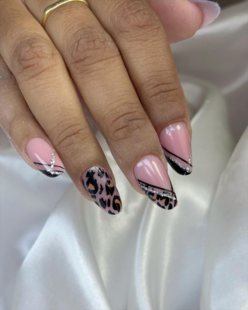 unhas de oncinha