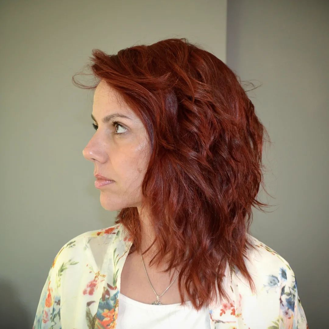 50 ideias de cabelo repicado médio e tutoriais práticos