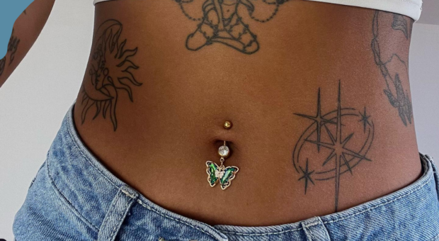 Tudo sobre piercing no umbigo e 25 lindas ideias para se inspirar