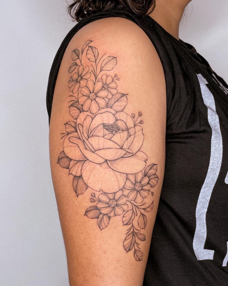 tatuagem feminina no braço 72