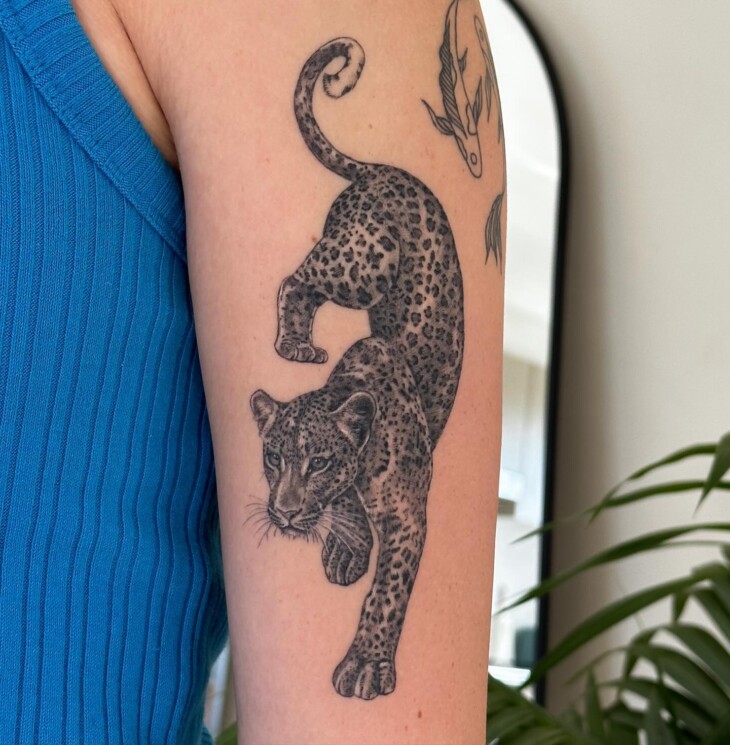 tatuagem feminina no braço 73