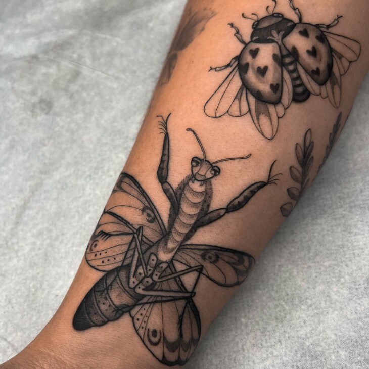 tatuagem feminina no braço 74