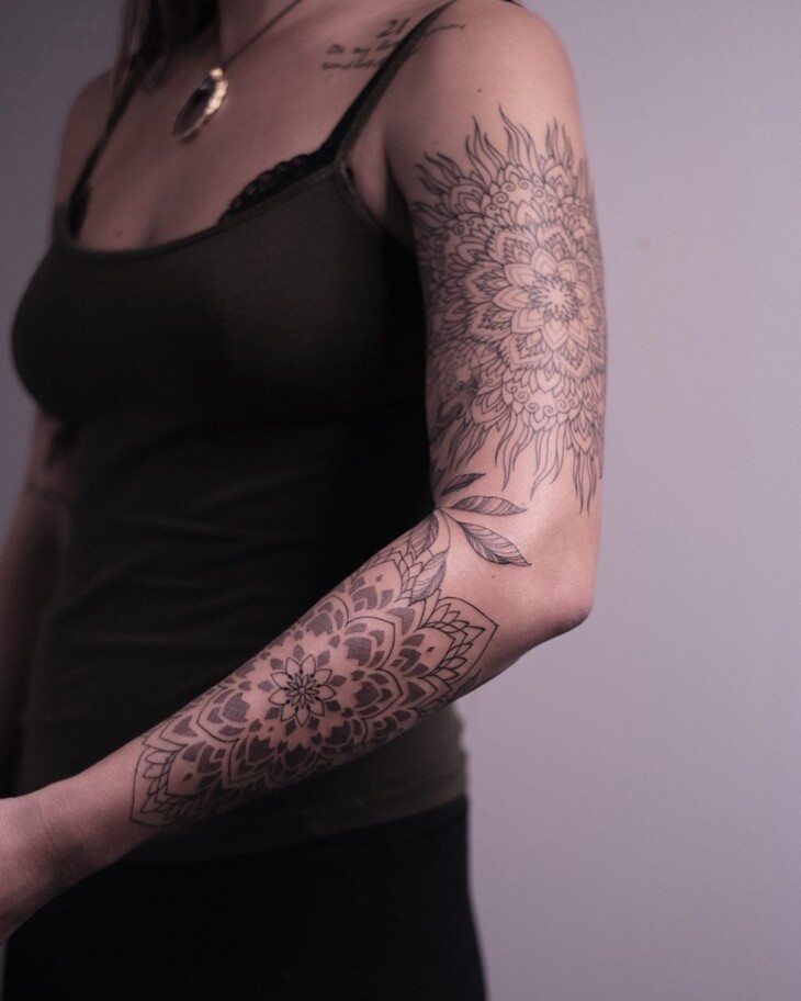 tatuagem feminina no braço 119