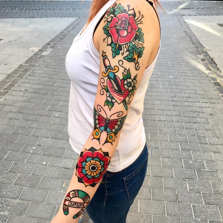 tatuagem feminina no braço 122